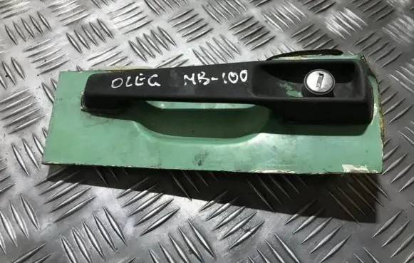 Mercedes-Benz 100 W631 Front door exterior handle