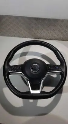 Nissan Leaf II (ZE1) Steering wheel