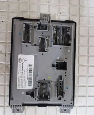 Mercedes-Benz E W213 SAM control unit A2139009312 A2139021608 A2139015403