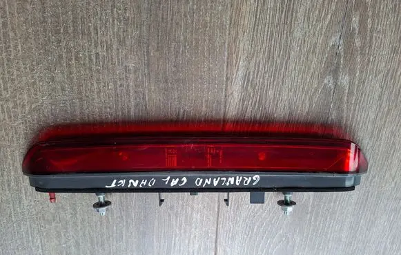 Opel Grandland X Tailgate rear/tail lights 9811351080