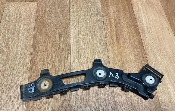 Opel Zafira B Rear bumper mounting bracket 13125036