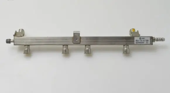 Volkswagen Golf VI Fuel main line pipe 06A133317BB