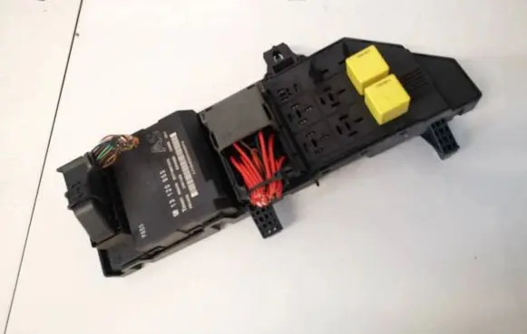 Opel Signum Fuse box set 13120953as 13120953