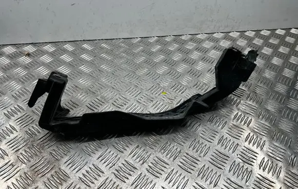 Subaru Outback Front bumper mounting bracket 