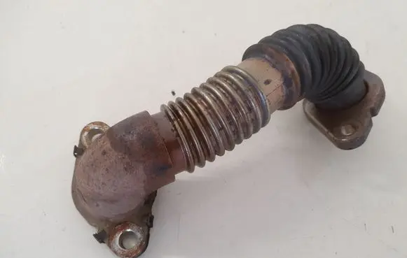Opel Vivaro EGR valve line/pipe/hose