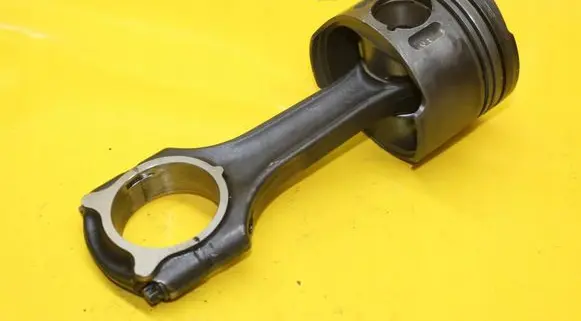 Mercedes-Benz Sprinter W901 W902 W903 W904 Piston with connecting rod