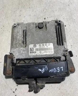 Seat Leon (1P) Engine control unit/module 03G906021LK 1039S16958 0281013279