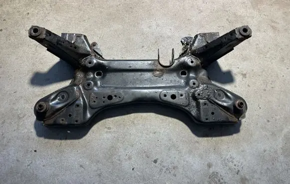 Opel Movano B Front subframe 9452217H
