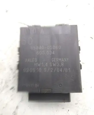 Toyota Avensis T270 Window control relay 8594005060