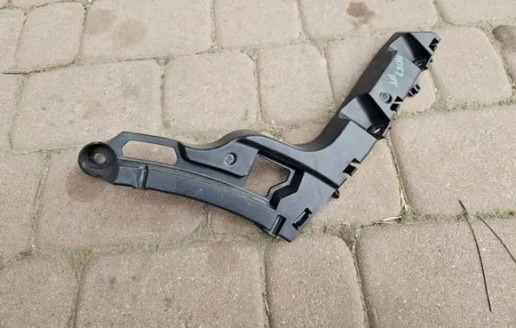 Opel Mokka B Rear bumper mounting bracket 9835237980
