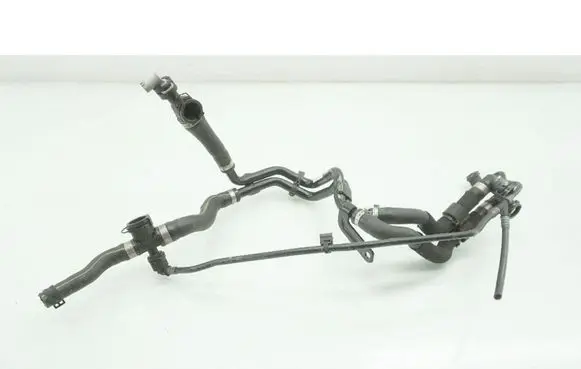 Mercedes-Benz CLA C118 X118 Engine coolant pipe/hose A1775017302