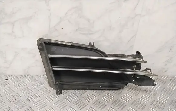 Tesla Model S Intercooler air guide/duct channel 105800700I