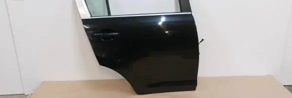 KIA Sportage Rear door