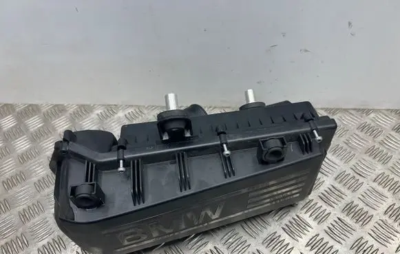 BMW 7 G11 G12 Air filter box 7566382