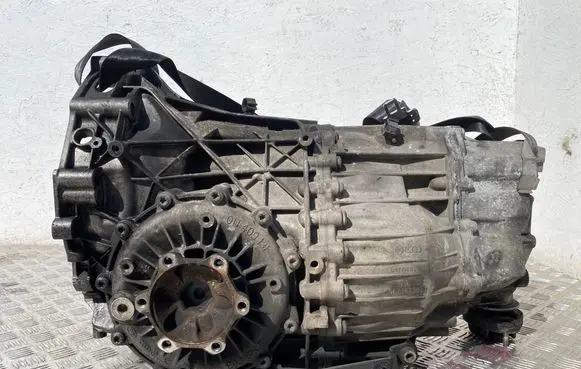 Audi A4 S4 B7 8E 8H Automatic gearbox JZU YX54A5L