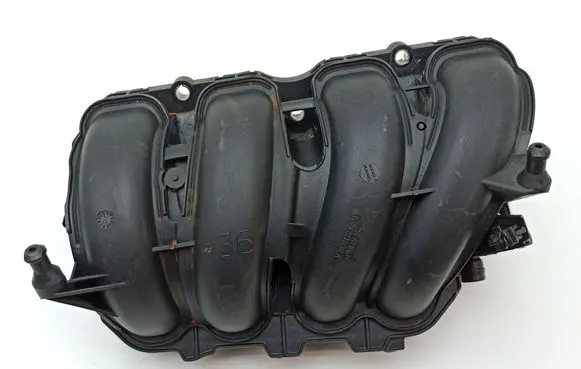 Peugeot 308 Intake manifold V752817280 0261230136 V753981180