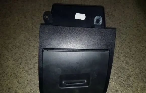 BMW 5 E60 E61 Front trunk storage compartment 51457156225 14121810