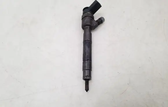 Mercedes-Benz A W169 Fuel injector A6400700787