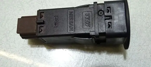 Nissan Qashqai+2 Passenger airbag on/off switch 25585BC600