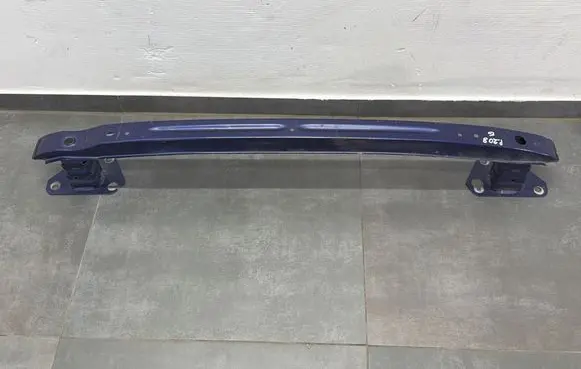 Peugeot 208 I Rear beam 1207013