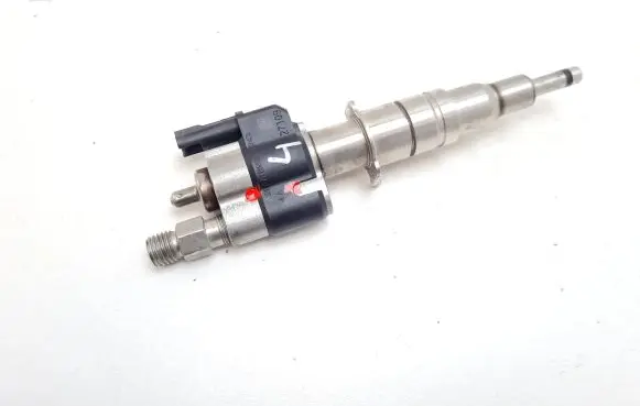 BMW X6 E71 Fuel injector 7585261 13537585261 10181010