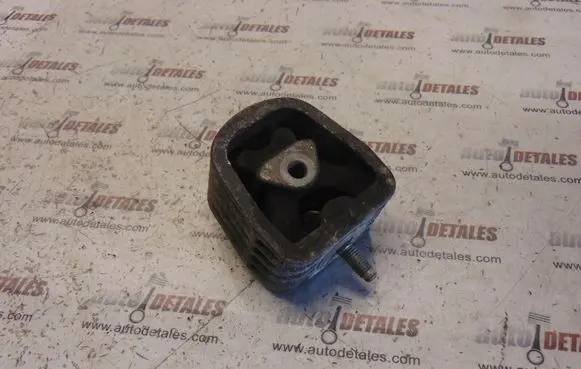 Mercedes-Benz A W168 Engine mount bracket A1682401217