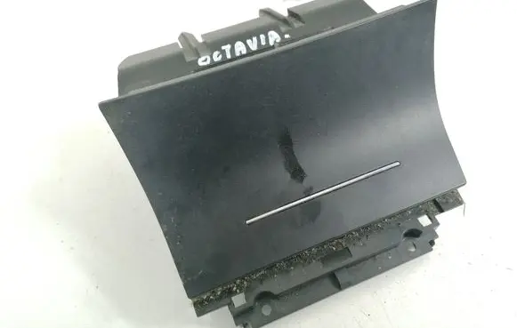 Ashtray (front)