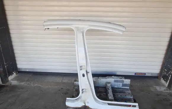 Citroen DS7 Crossback Side car body part 