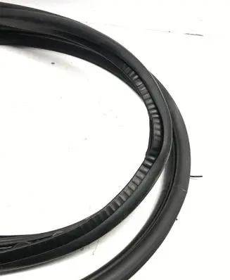 Mini One - Cooper F56 F55 Rear door rubber seal (on body) 7322523