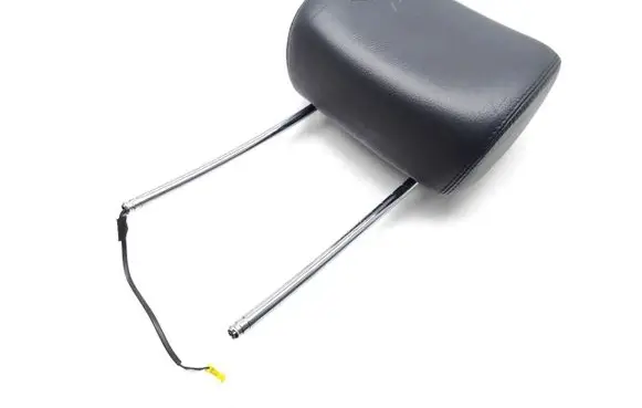 Mercedes-Benz ML W164 Front seat headrest 