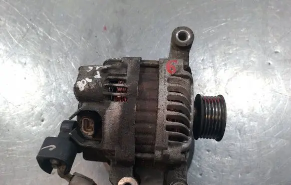 Peugeot 308 Generator/alternator 
