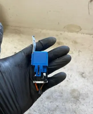 KIA Carens II Other relay 952301D100