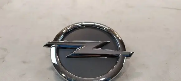 Opel Adam Manufacturer badge logo/emblem 
