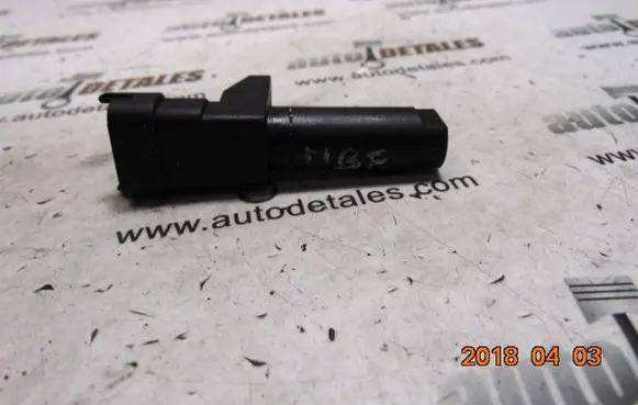 Mercedes-Benz E W211 Crankshaft position sensor A6421530728