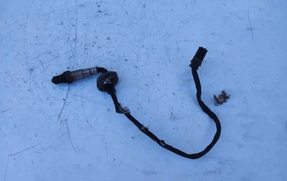 BMW 5 E60 E61 Lambda probe sensor 7526262 0258006755
