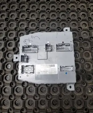 Mercedes-Benz C W205 Comfort/convenience module A2059006330 5DK01077278 A2229021514