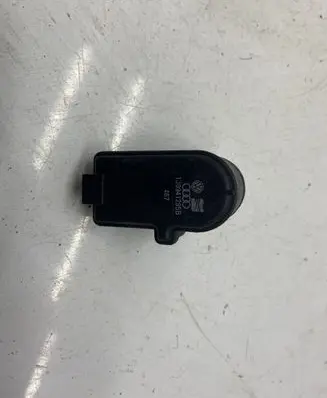 Headlight level adjustment motor