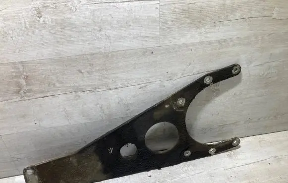 Bentley Mulsanne Rear axle beam mounts housing 