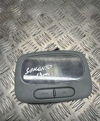 KIA Sorento Rear seat light 928502P000 928504 1U000