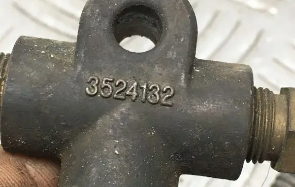 Volvo V70 Brake power pressure regulator 3524132