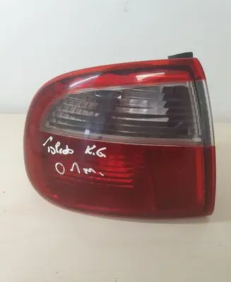 Seat Toledo II (1M) Rear/tail lights 1M5945257 963716