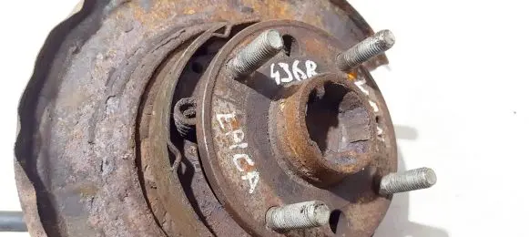 Chevrolet Epica Rear wheel hub
