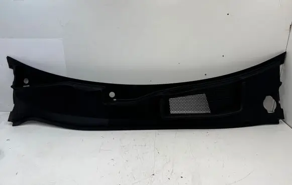 Audi Q7 4M Wiper trim 4M8819401