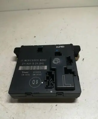 Mercedes-Benz E W211 Door control unit/module 2118201526 356805