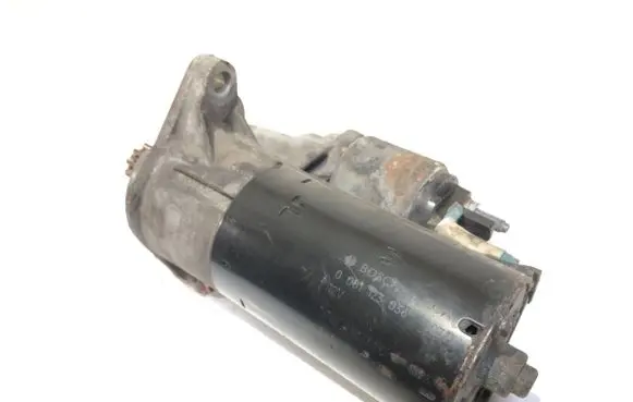 Volkswagen PASSAT CC Starter motor 0001123036