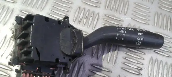 Mazda 626 Wiper control stalk 17B122LH
