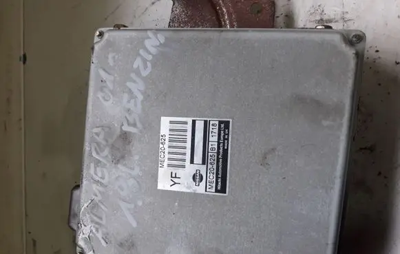 Nissan Almera Tino Engine control unit/module