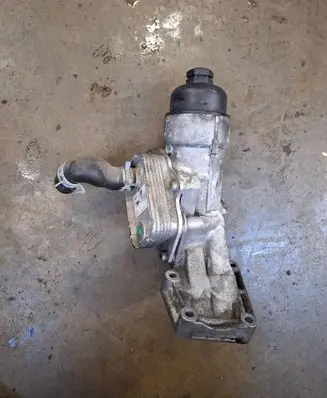 Engine oil radiator