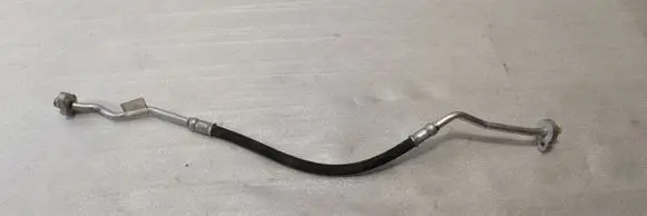Air conditioning (A/C) pipe/hose