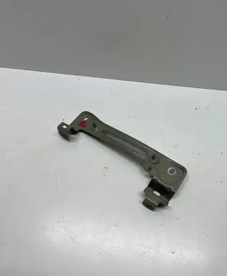 Audi Q7 4M Fender mounting bracket 4M0821432